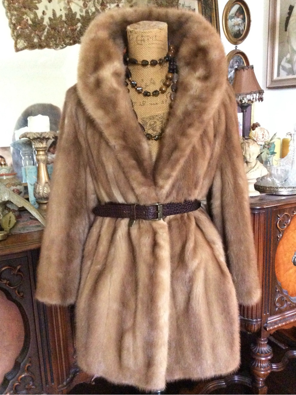 Vintage 60’s Warm Glow Reddish Brown Mid Length Mink Fur Coat